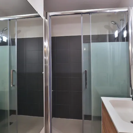 2 Pieces Neuf,port De ,wifi Appartement *